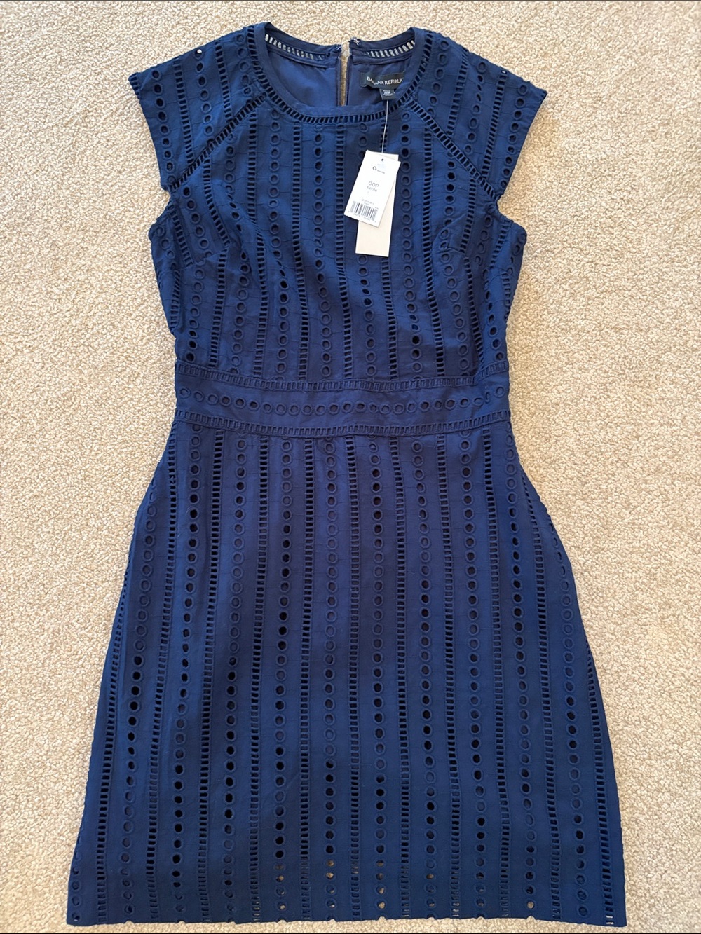 Banana Republic Navy Eyelet Fit & Flare Dress Petite 00 NWT
